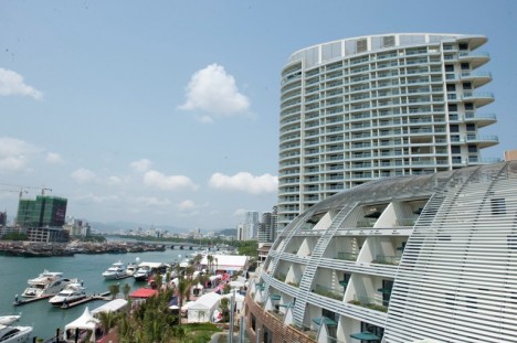Les riches Chinois étalent leur fortune sur les mers photo hainan rendez vous 2010 468x311 Les riches Chinois étalent leur fortune sur les mers