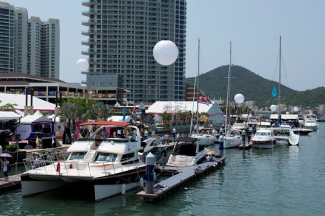 Les riches Chinois étalent leur fortune sur les mers photo hainan rendez vous yachts 468x311 Les riches Chinois étalent leur fortune sur les mers