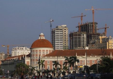 Luanda: ville la plus chère pour expatriés photo luanda 467x327 Luanda: ville la plus chère pour expatriés
