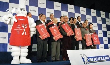 Guide Michelin : Tokyo plus étoilée que Paris photo japan michelin guide 2011 468x276 Guide Michelin : Tokyo plus étoilée que Paris