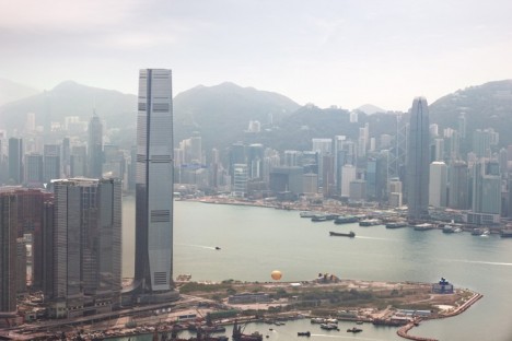 The Ritz Carlton Hong Kong ouvre ses portes photo ICC Victoria Harbour Hong kong 468x312 The Ritz Carlton Hong Kong ouvre ses portes