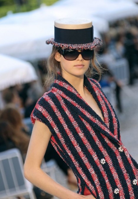 Collection Croisière de Chanel photo Chanel Cruise 2012 Loose fittings 468x672 Collection Croisière de Chanel