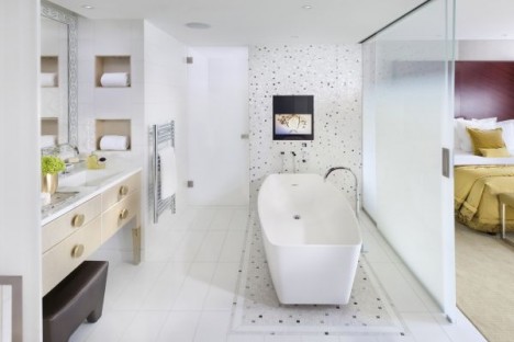 Mandarin Oriental Paris bathroom 468x312 Inauguration du Mandarin Oriental Paris
