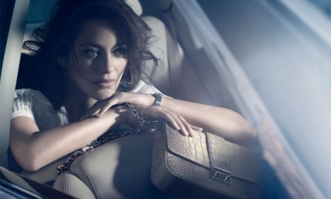 Marion Cotillard égérie du nouveau sac Miss Dior photo dior1 468x281 Marion Cotillard égérie du nouveau sac Miss Dior