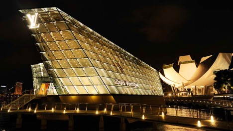 Louis Vuitton Island Maison à Singapour photo Louis Vuitton Island Maison Marina Bay Sands 468x263 Louis Vuitton Island Maison à Singapour