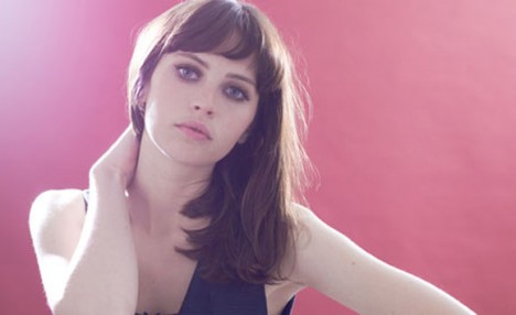 Felicity Jones, ambassadrice de D&G The Make Up photo Felicity Jones 468x286 Felicity Jones, ambassadrice de D&G The Make Up