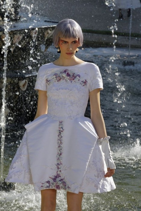 Le défilé Chanel croisière 2013 à Versailles photo Chanel Versailles Cruise show 5 468x702 Le défilé Chanel croisière 2013 à Versailles