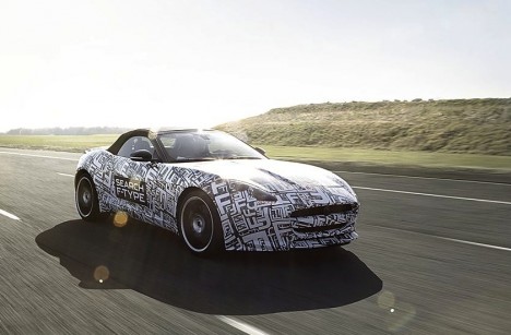 Jaguar confirme larrivée de la F Type en 2013 photo Jaguar F Type 468x307 Jaguar confirme larrivée de la F Type en 2013