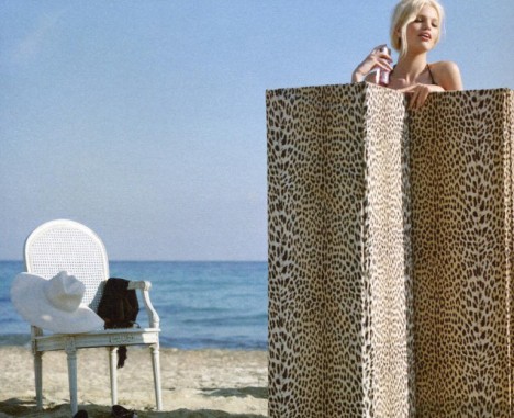 Dior Addict, la campagne de pub et le film photo Daphne Groeneveld for Dior Addict 7 468x381 Dior Addict, la campagne de pub et le film