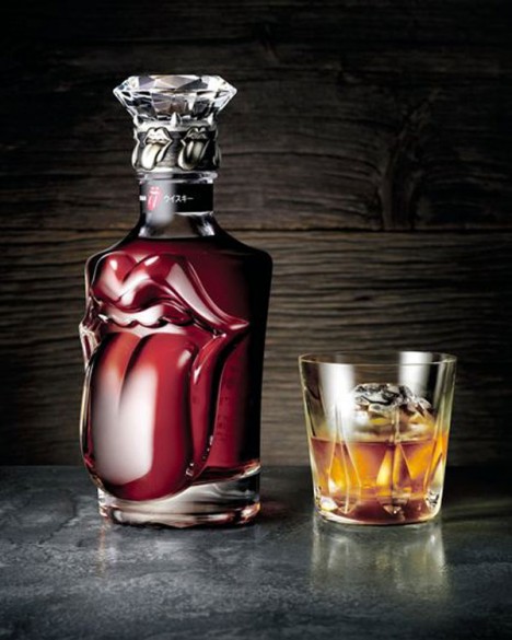 Un whisky pur malt en lhonneur des Rolling Stones photo Suntory Rolling Stones Whisky bottle 468x585 Un whisky pur malt en lhonneur des Rolling Stones