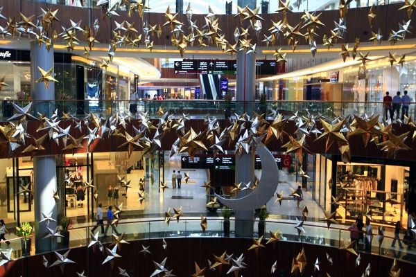 Le luxe français investit le Moyen Orient photo dubai mall Le luxe français investit le Moyen Orient