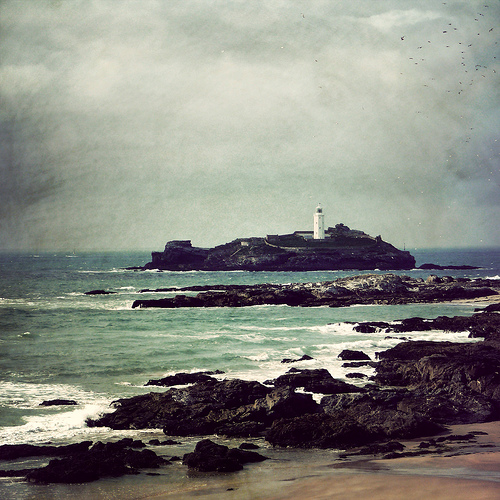 93.300 euros la plage du roman Au phare photo godrevy lighthouse 93.300 euros la plage du roman Au phare