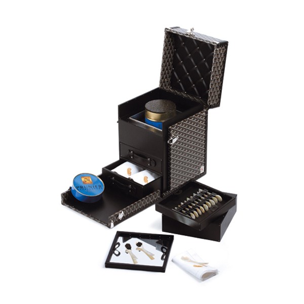 Malle à caviar Goyard Prunier photo malle caviar Malle à caviar Goyard Prunier